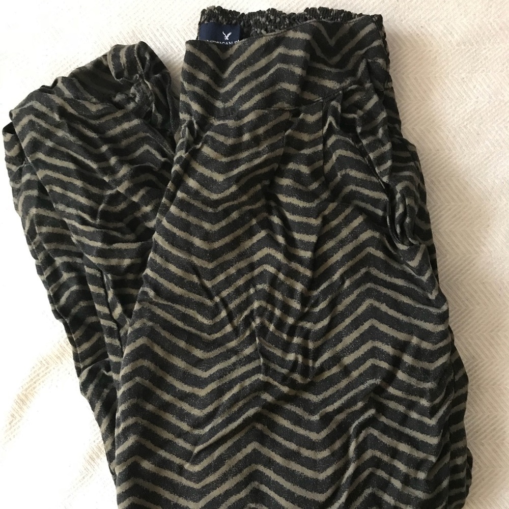 American Eagle pants